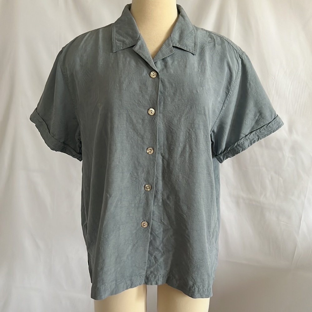 Eagle Dry Goods Co. top